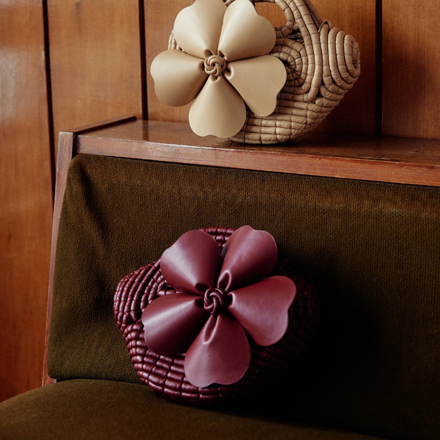 LUNA MERLOT - Bera Design