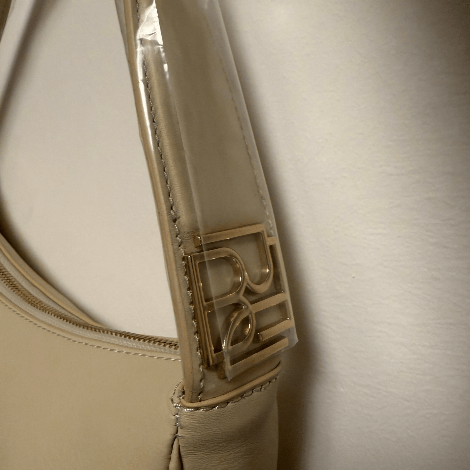 Pre - Loved Gia Vanilla - Bera Design